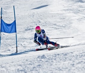 开云官网-绝杀之夜，当足球成为流离失所者的精神堡垒