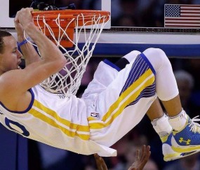 世界杯2026-2026世界杯焦点战，爵士硬仗取胜黄蜂，团队篮球的胜利启示