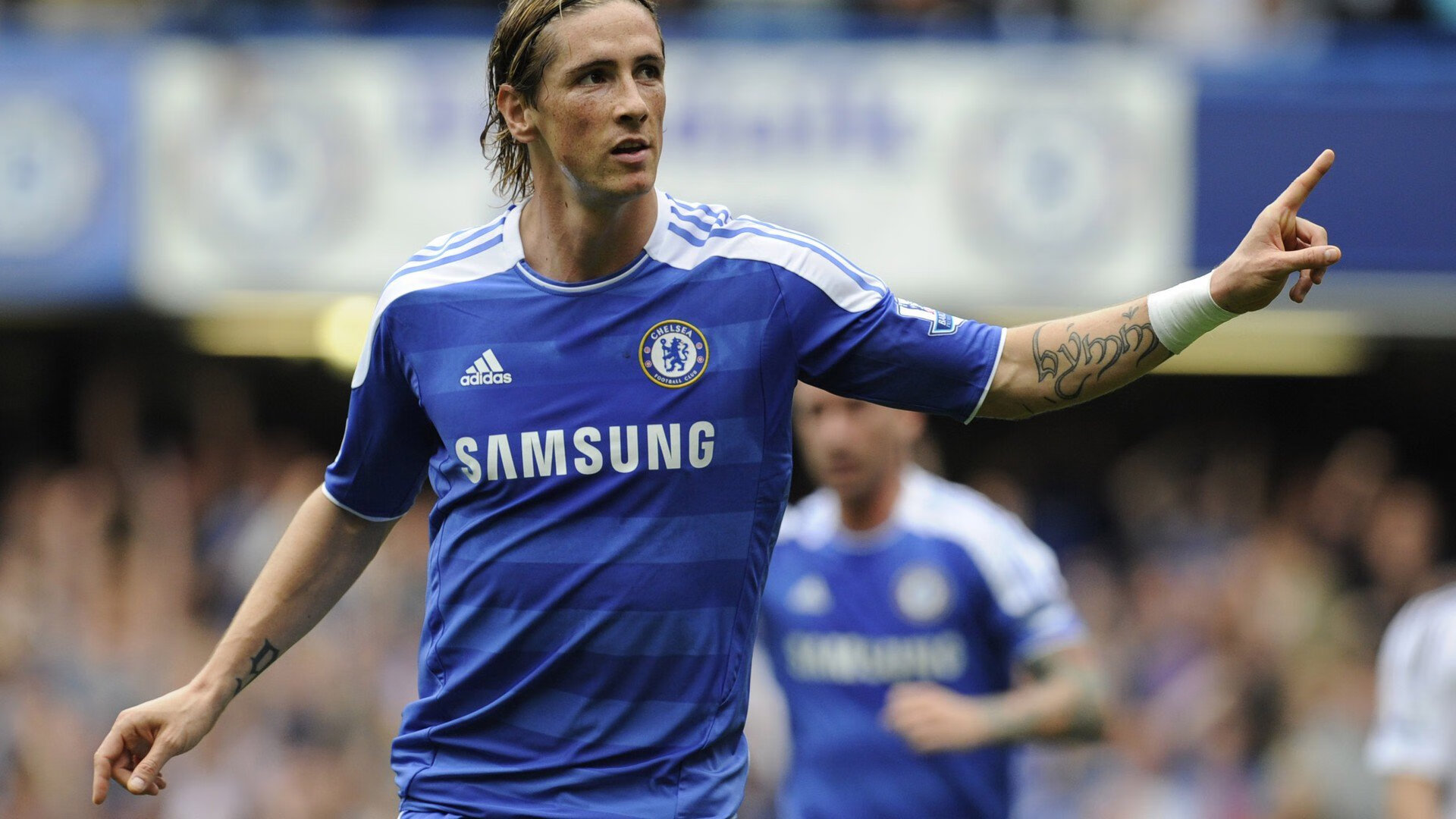 卡马文加终场绝杀,当红牛不再只是能量饮料