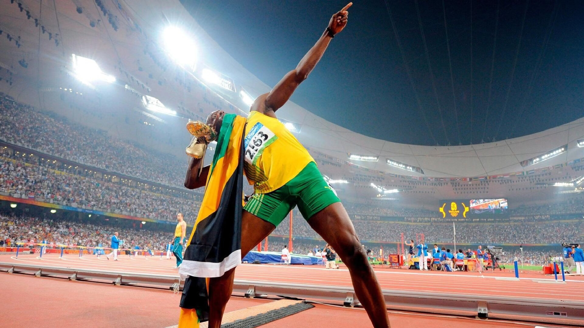 波兰绝杀威尔士,当宿命之钟敲响,足球之神选择了戏剧