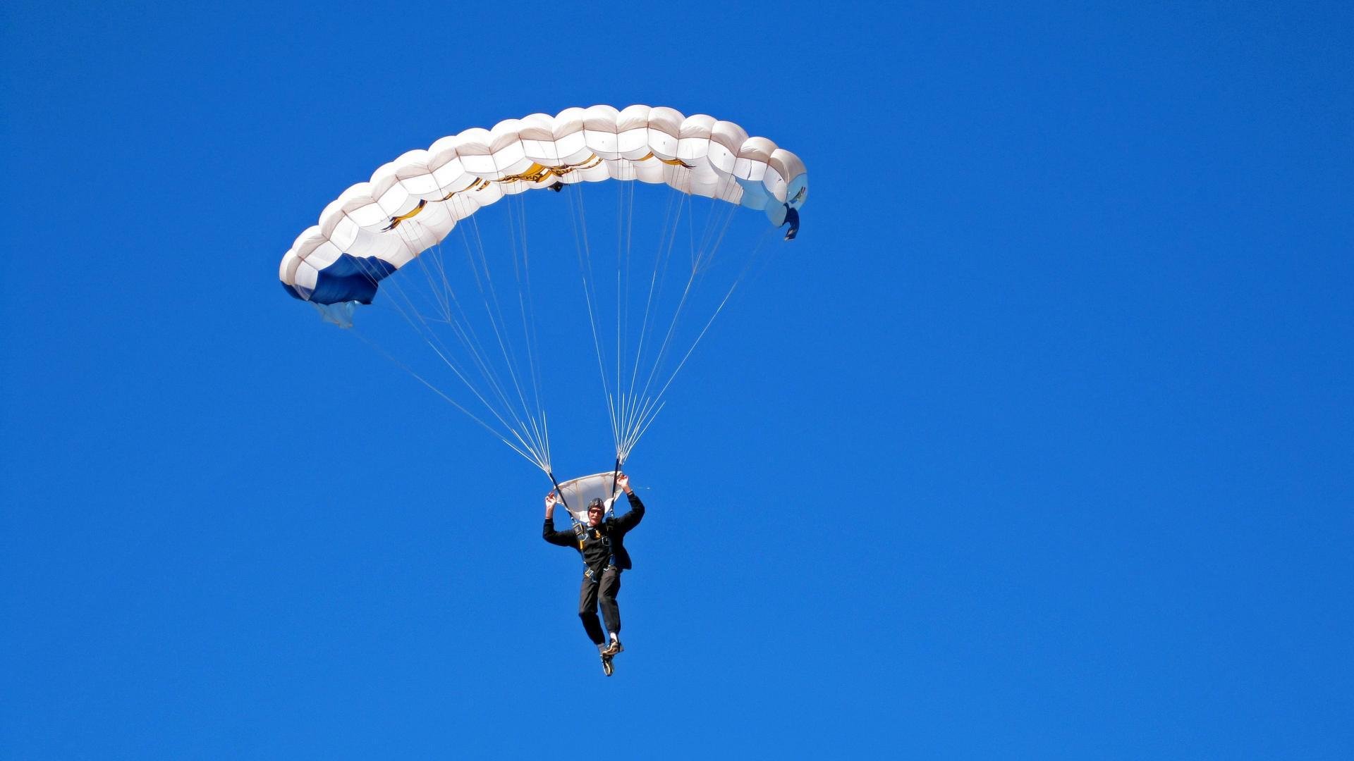 皇马打穿波兰，楚阿梅尼如何用钢铁意志重塑欧洲足球版图